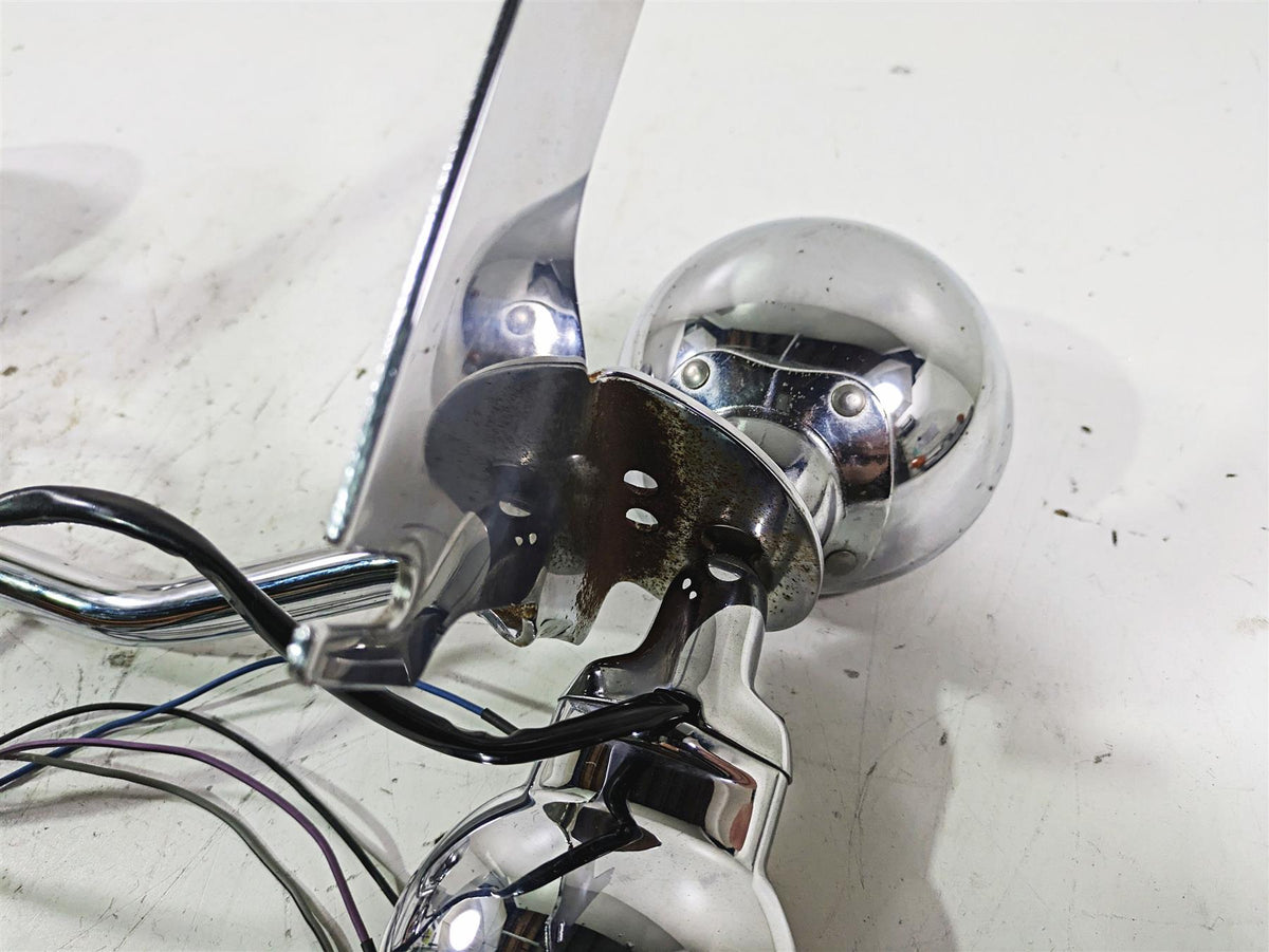 2003 Harley Touring FLHTCUI 100TH E-Glide Front Spot Light Blinker Set 68712-94 {{ shop.shopifyCountryName }} - Mototech271