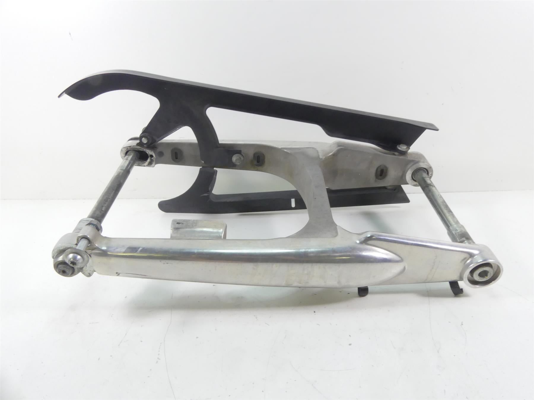 2013 Harley Davidson VRSCF Muscle Rear Swing Arm Swingarm & Guards 48606-07A {{ shop.shopifyCountryName }} - Mototech271