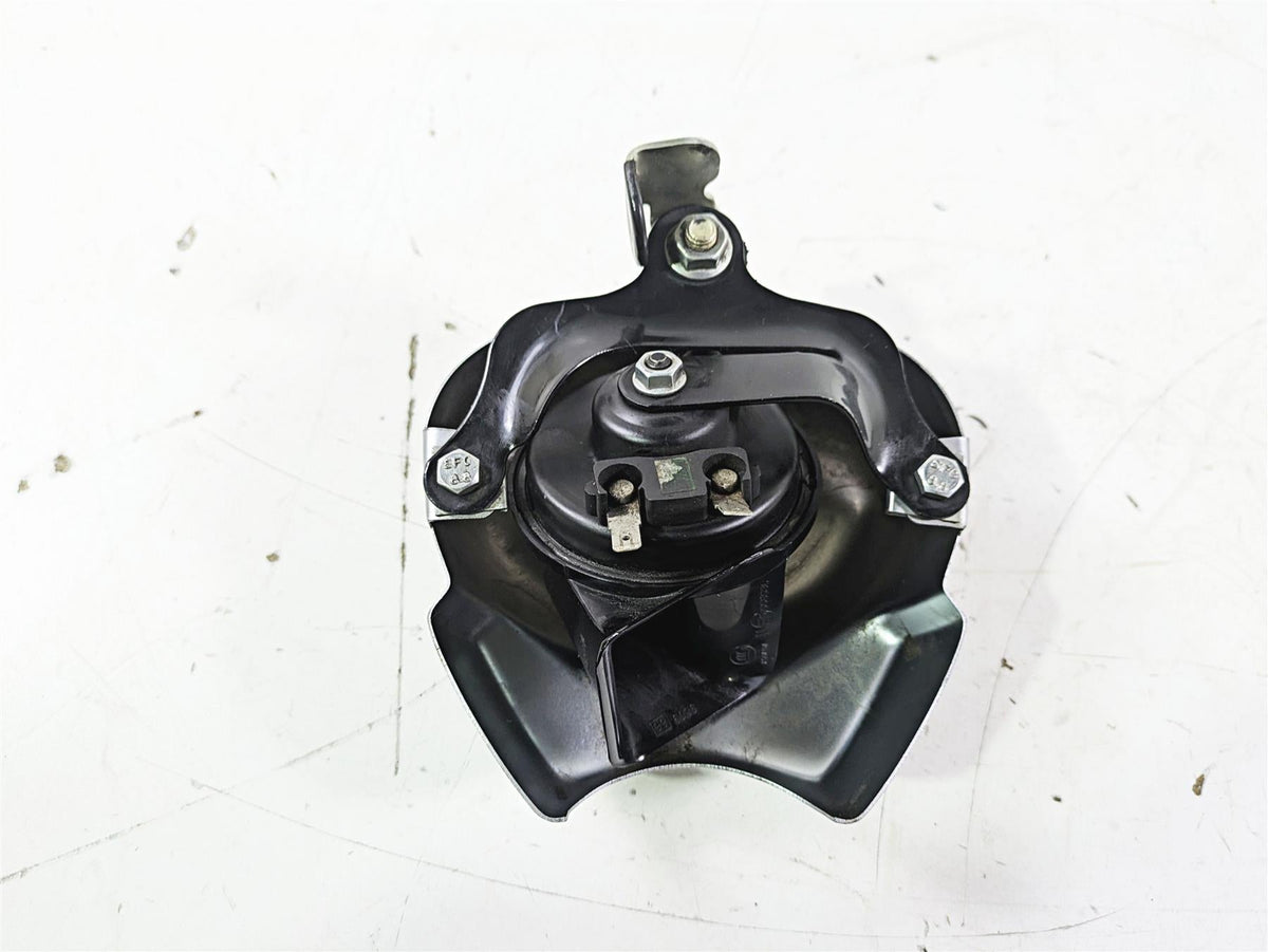 2012 Harley VRSCF Muscle V Rod Horn & Cover 69053-09 {{ shop.shopifyCountryName }} - Mototech271