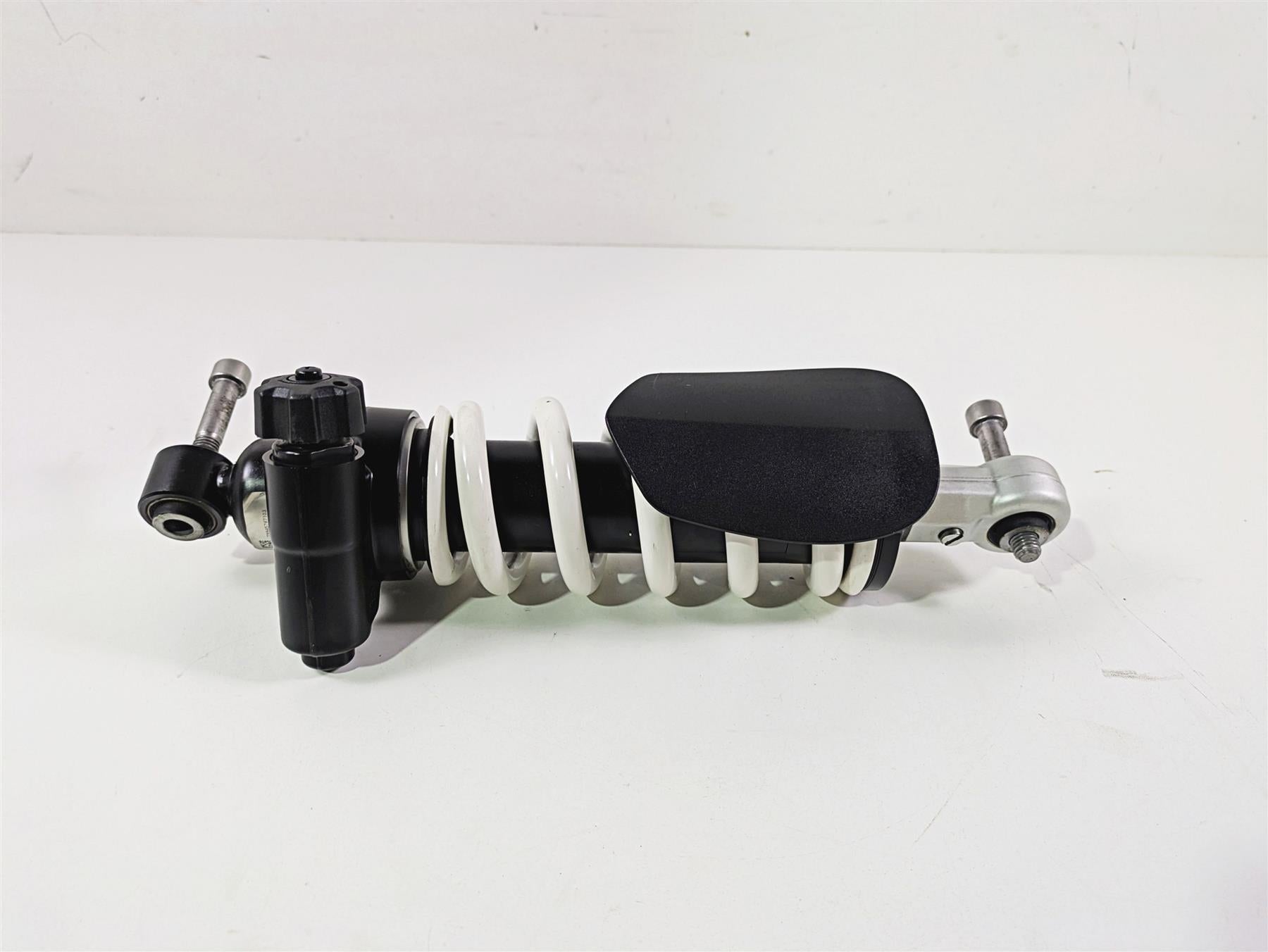2022 BMW RnineT Pure K22 Straight Rear Shock Damper 33549457871 {{ shop.shopifyCountryName }} - Mototech271