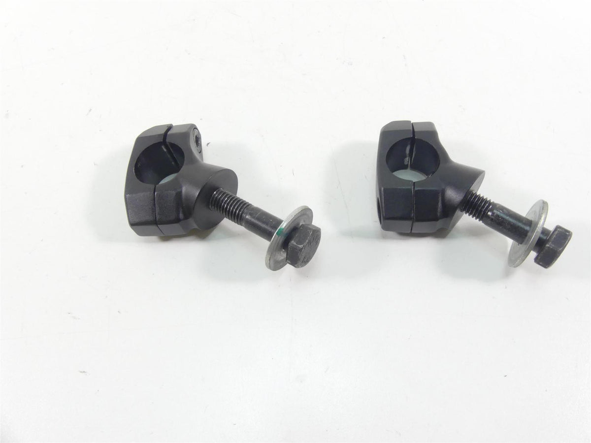 2015 Victory Cross Country Tour Handlebar Holder Riser Set 5139570 {{ shop.shopifyCountryName }} - Mototech271