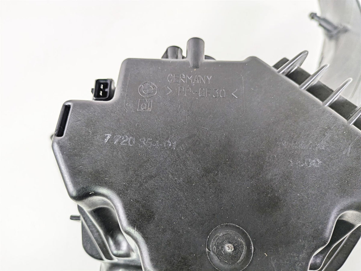 2015 BMW R nineT K21 Air Box Cleaner Breather Filter Set 13717720354 {{ shop.shopifyCountryName }} - Mototech271