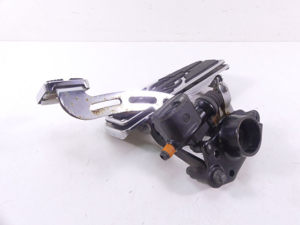 2009 Harley Touring FLHRC Road King Front Right Floor Board Master Cyl 50621-06 {{ shop.shopifyCountryName }} - Mototech271