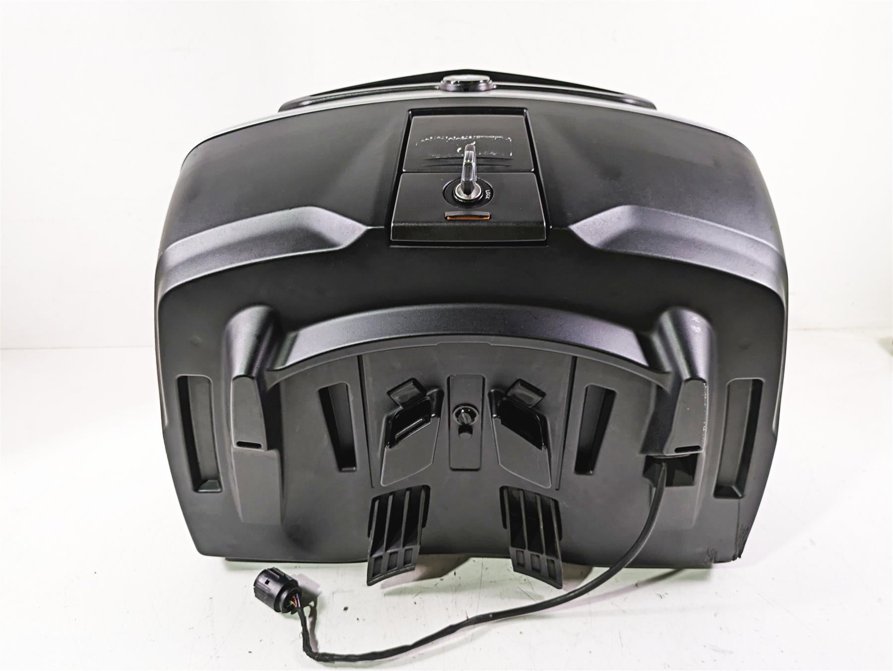2014 BMW R1200 RT RTW K52 49L Top Case Trunk -Read 46548393200 {{ shop.shopifyCountryName }} - Mototech271