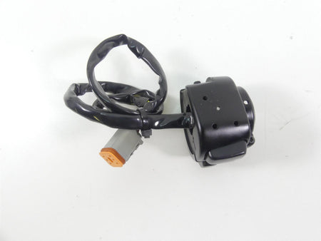 2006 Harley VRSCD Night Rod Left Hand Lights Blinker Control Switch 71682-06A {{ shop.shopifyCountryName }} - Mototech271