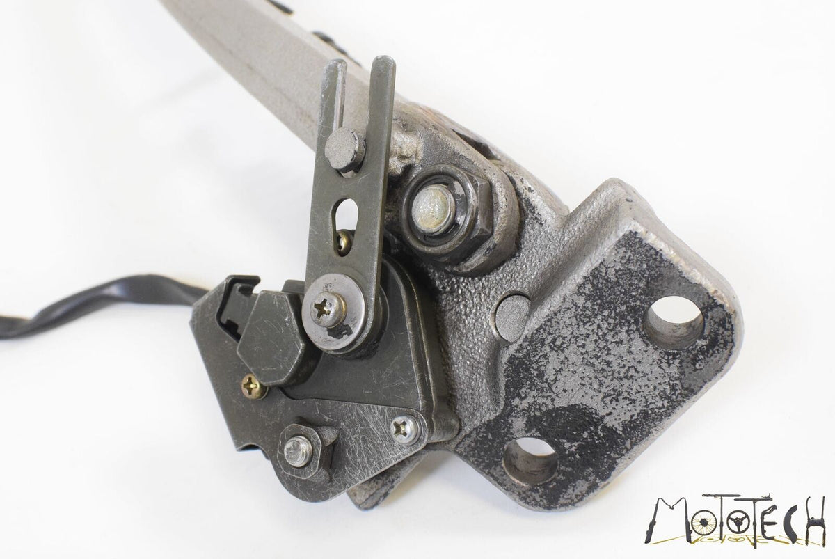2005 Kawasaki ZZR1200 ZX1200 Ninja Side Kickstand Kick Stand 34024-1391-458 {{ shop.shopifyCountryName }} - Mototech271