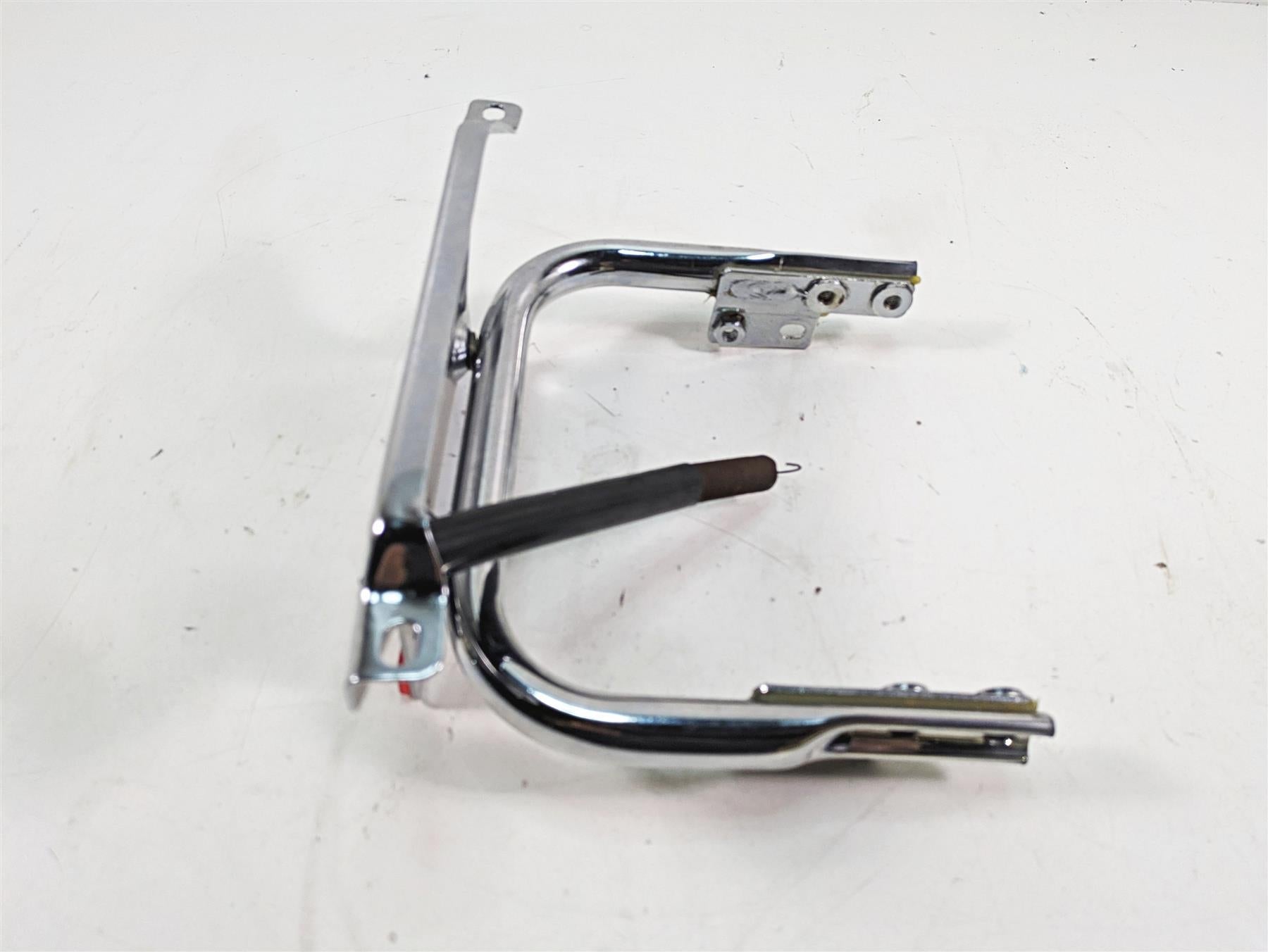 2006 Harley Touring FLHTCUI Electra Glide Rear Frame Guard Plate Holder 53422-97 {{ shop.shopifyCountryName }} - Mototech271
