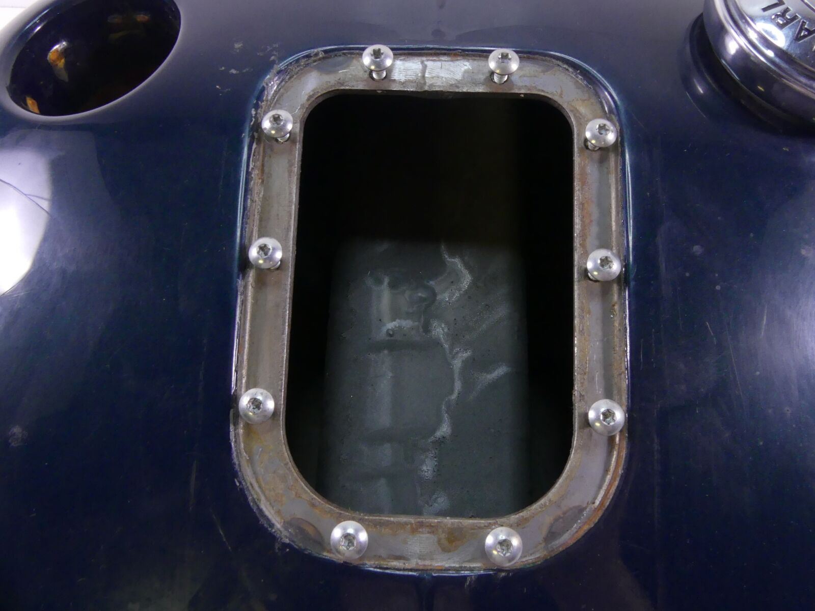 2002 Harley FLSTCI Softail Heritage Fuel Gas Petrol Tank Reservoir -Dent 61625-0 {{ shop.shopifyCountryName }} - Mototech271