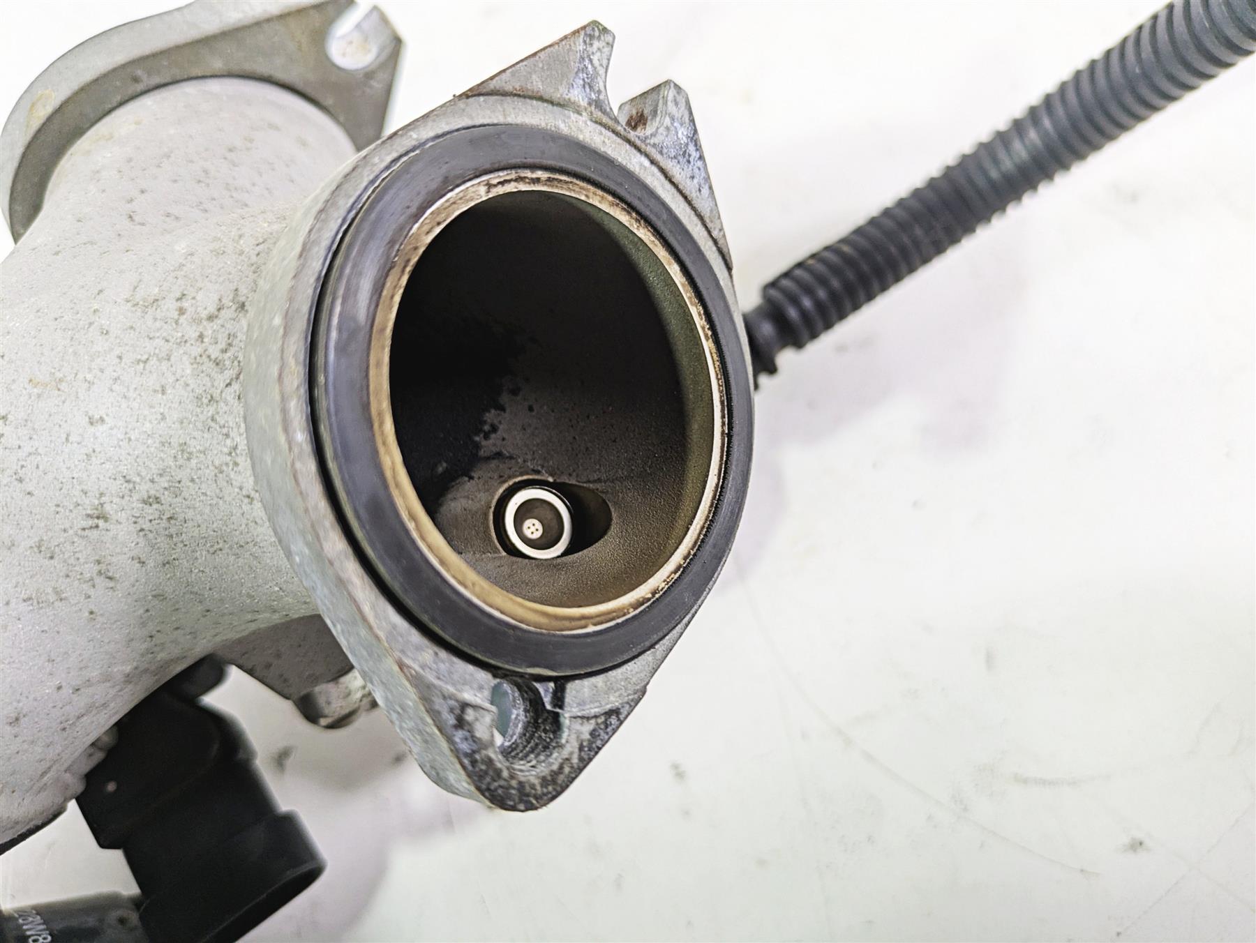 2004 Harley FLSTCI Softail Heritage Throttle Body Fuel Injection 27600-01A {{ shop.shopifyCountryName }} - Mototech271