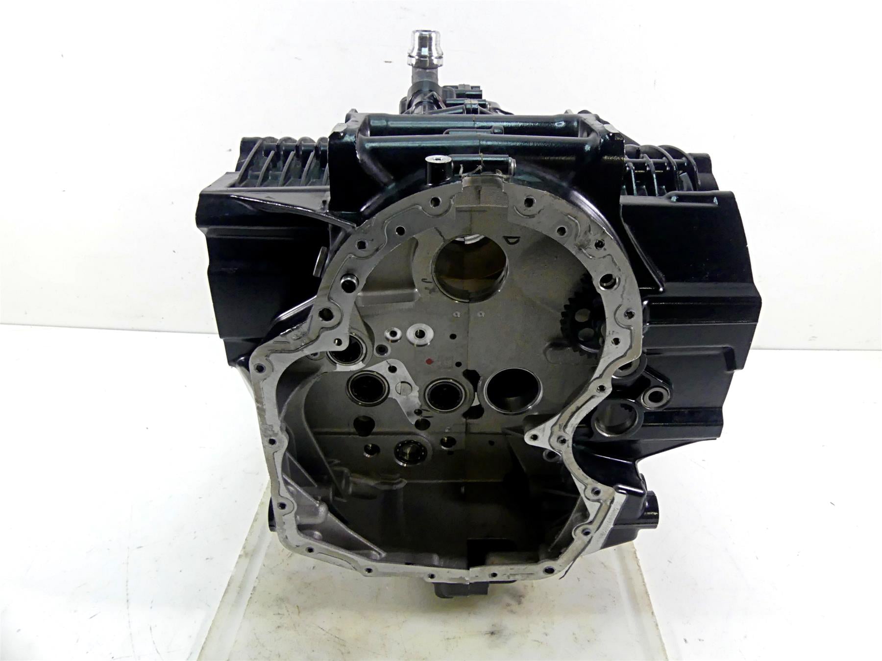2015 BMW R1200GS GSW K50 Engine Housing Crankcase Crank Case Set 11008555027 {{ shop.shopifyCountryName }} - Mototech271
