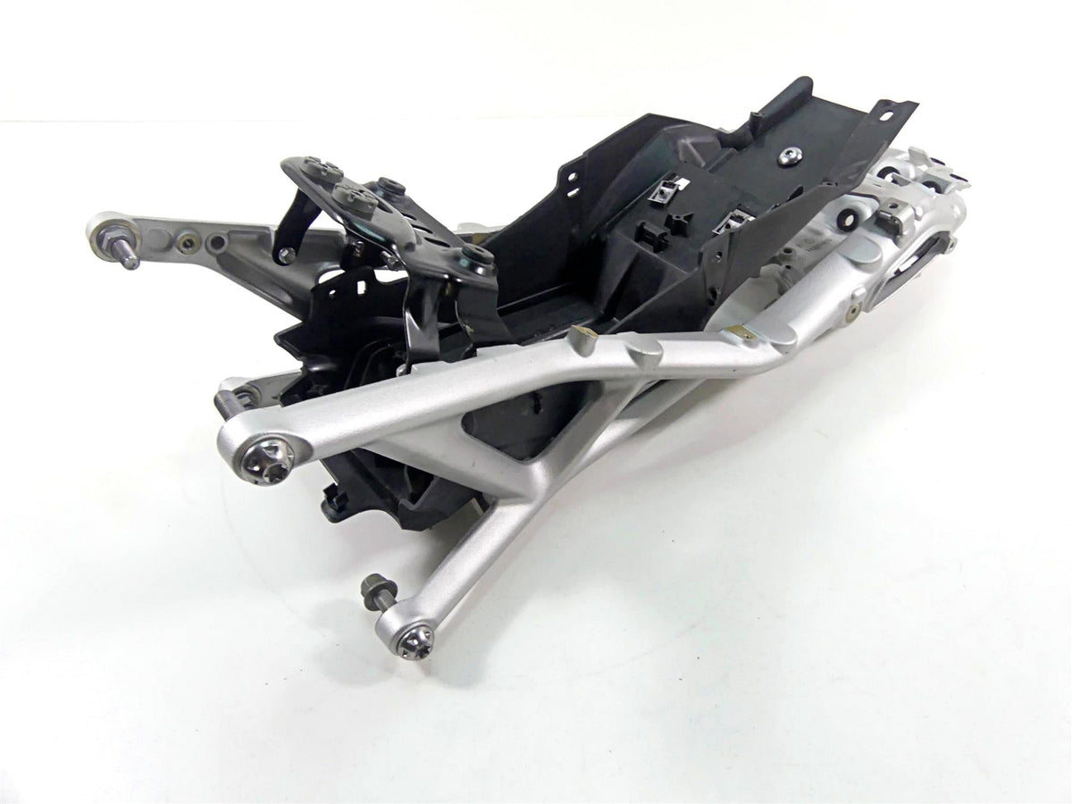 2022 Triumph Speed Triple 1200 RS Straight Rear Subframe Sub Frame T2072129 {{ shop.shopifyCountryName }} - Mototech271