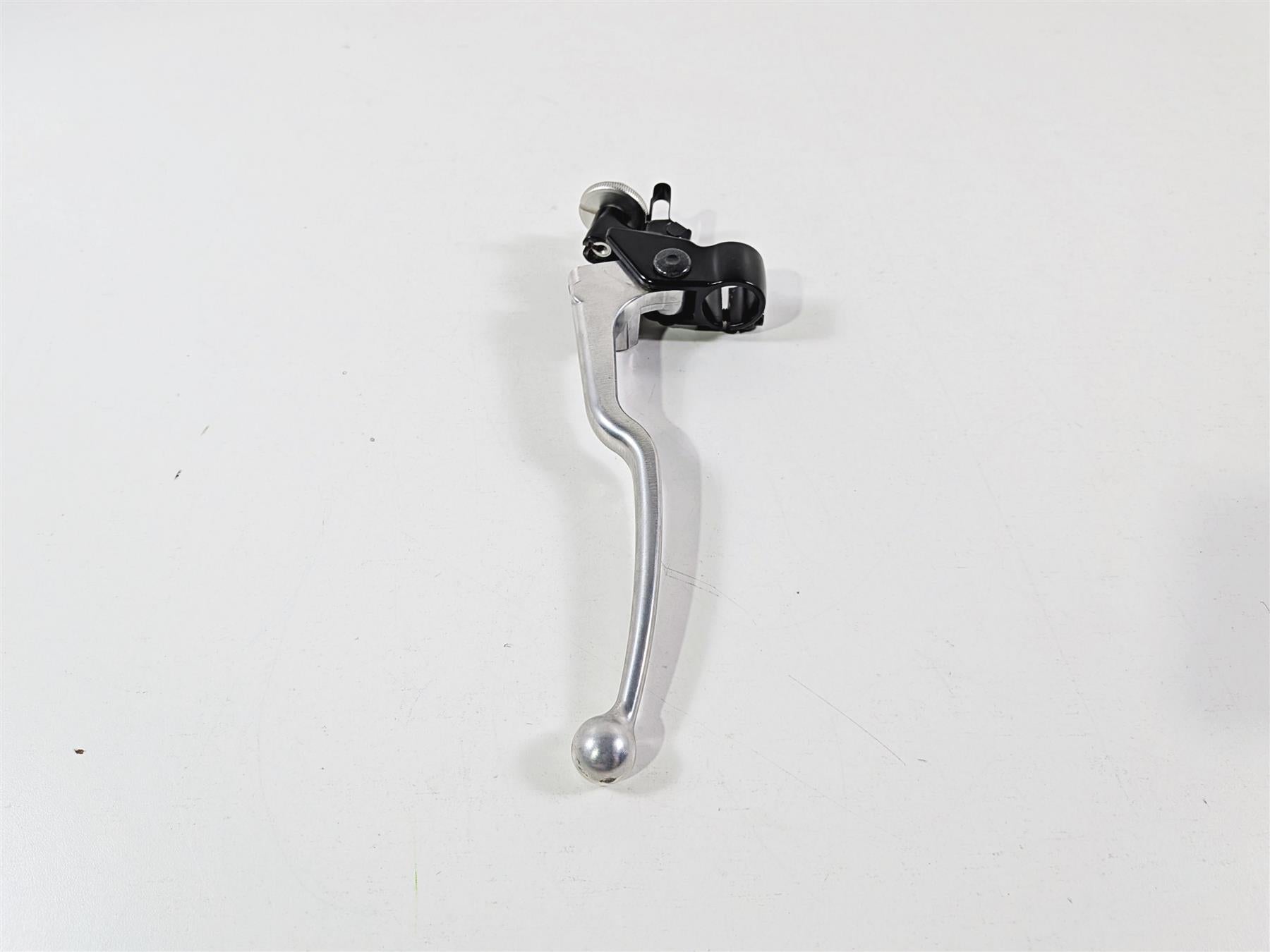 2025 Yamaha YZF R7 Nice Clutch Perch & Straight Lever 2C0-82910-02-00 {{ shop.shopifyCountryName }} - Mototech271