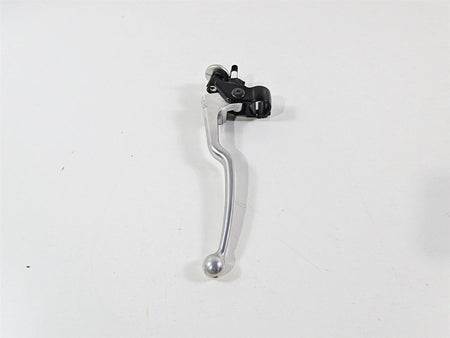 2025 Yamaha YZF R7 Nice Clutch Perch & Straight Lever 2C0-82910-02-00 {{ shop.shopifyCountryName }} - Mototech271