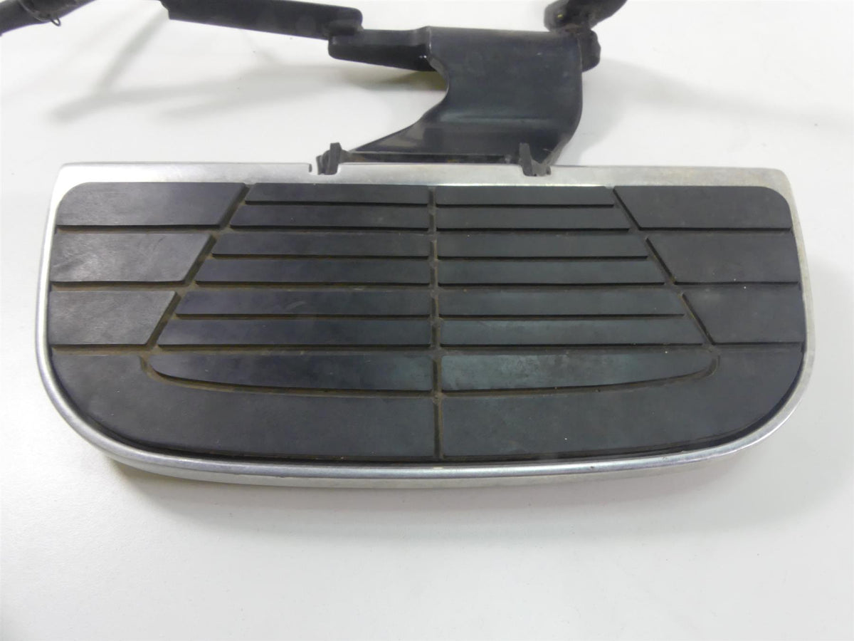 2007 Honda VTX1800 T1 Right Front Floor Board & Brake Pedal Set 50615-MCV-000 {{ shop.shopifyCountryName }} - Mototech271