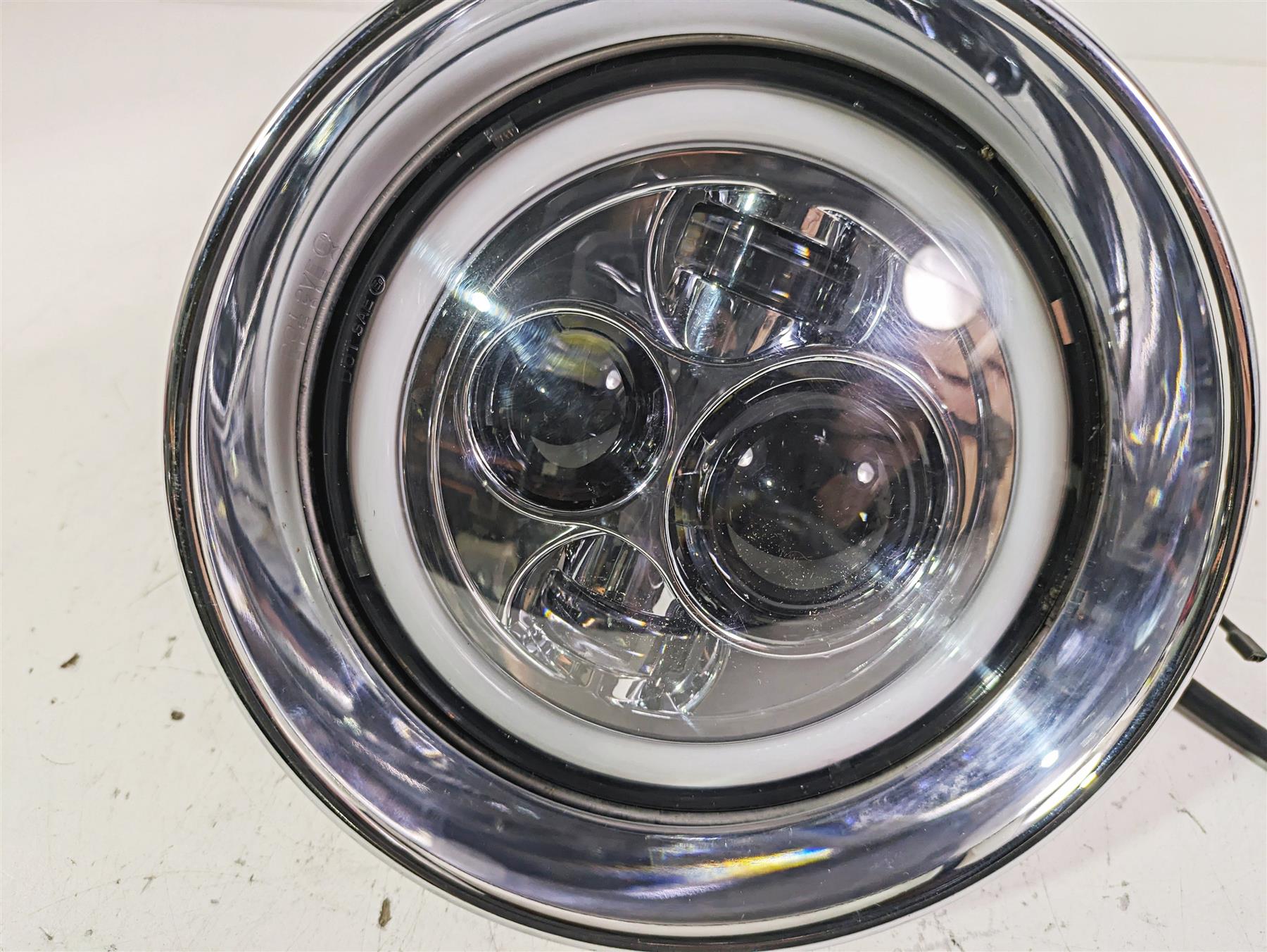 2002 Harley FLSTC Softail Heritage 7" Led Bulb Chrome Headlight Bucket 69748-05 {{ shop.shopifyCountryName }} - Mototech271