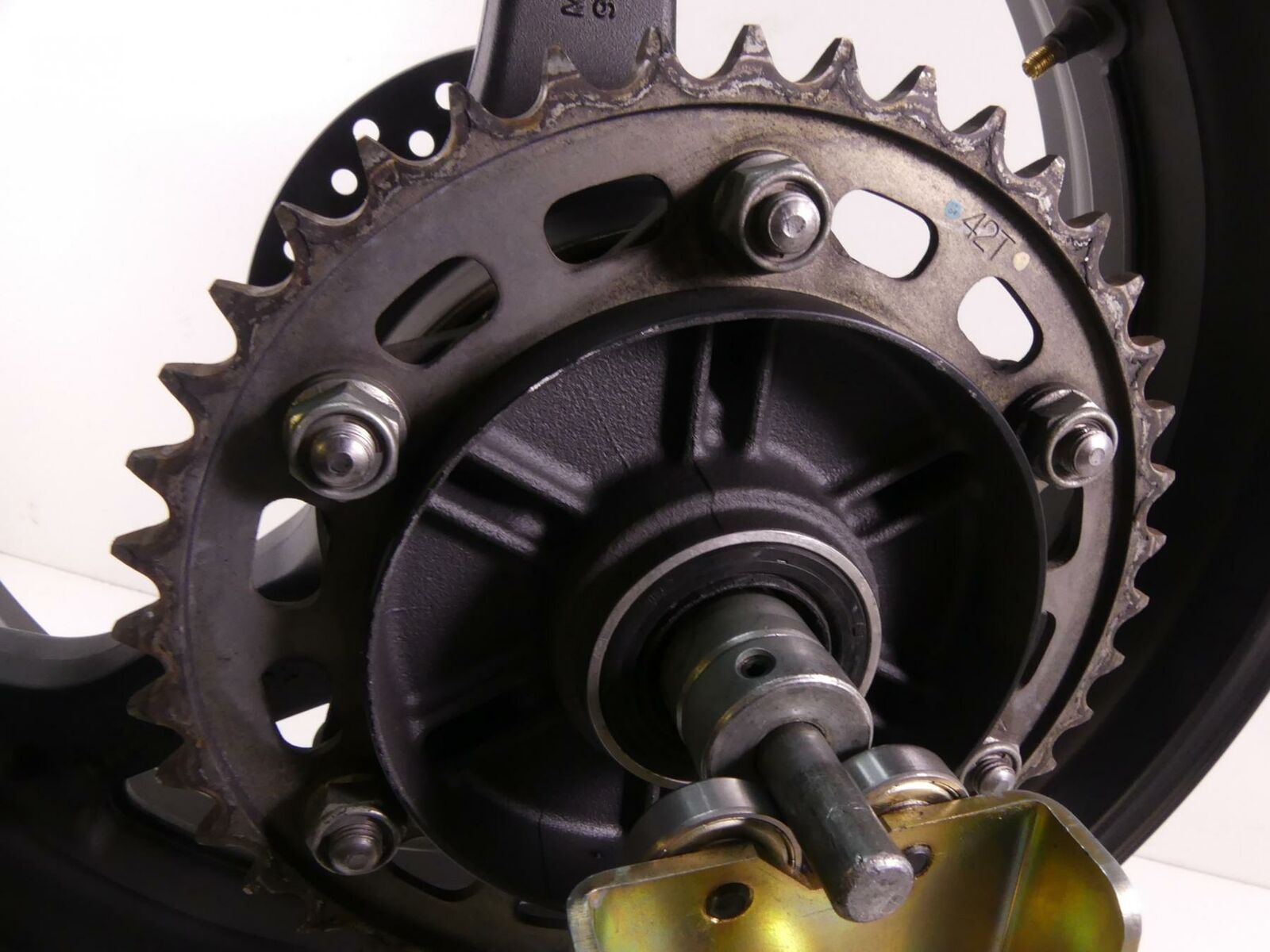 2012 Honda CBR600RR Rear Straight Enkei Rim Wheel 17x 5.5 42650-MFJ-308 {{ shop.shopifyCountryName }} - Mototech271