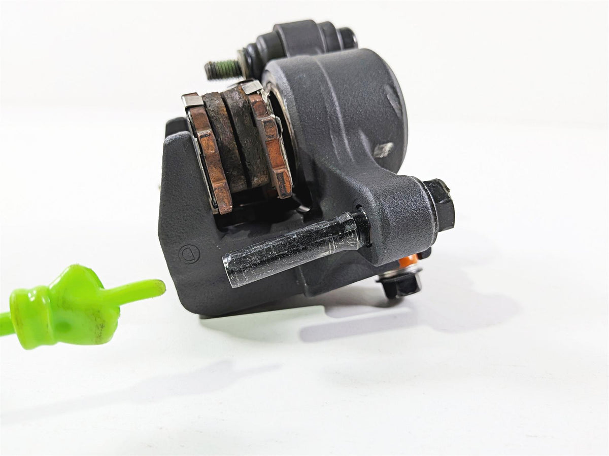 2025 Yamaha YZF R7 Rear Brake Caliper Nissin 2DR-2580W-00-00 {{ shop.shopifyCountryName }} - Mototech271