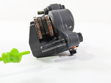 2025 Yamaha YZF R7 Rear Brake Caliper Nissin 2DR-2580W-00-00 {{ shop.shopifyCountryName }} - Mototech271