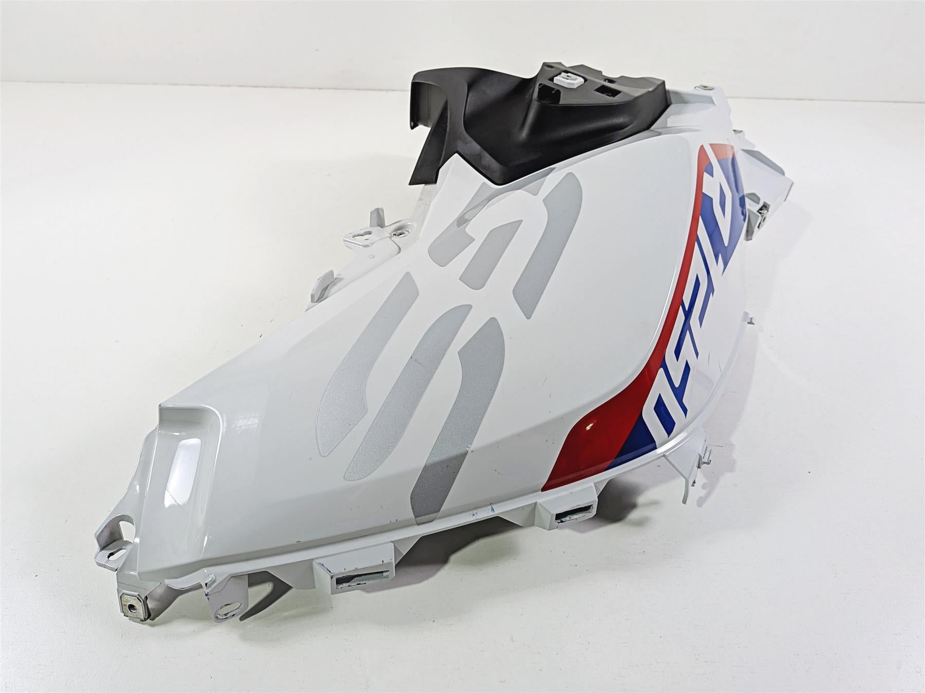 2019 BMW R1250GS K50 Left Main Tank Fairing Cover Read 46638563501 46638563503 {{ shop.shopifyCountryName }} - Mototech271