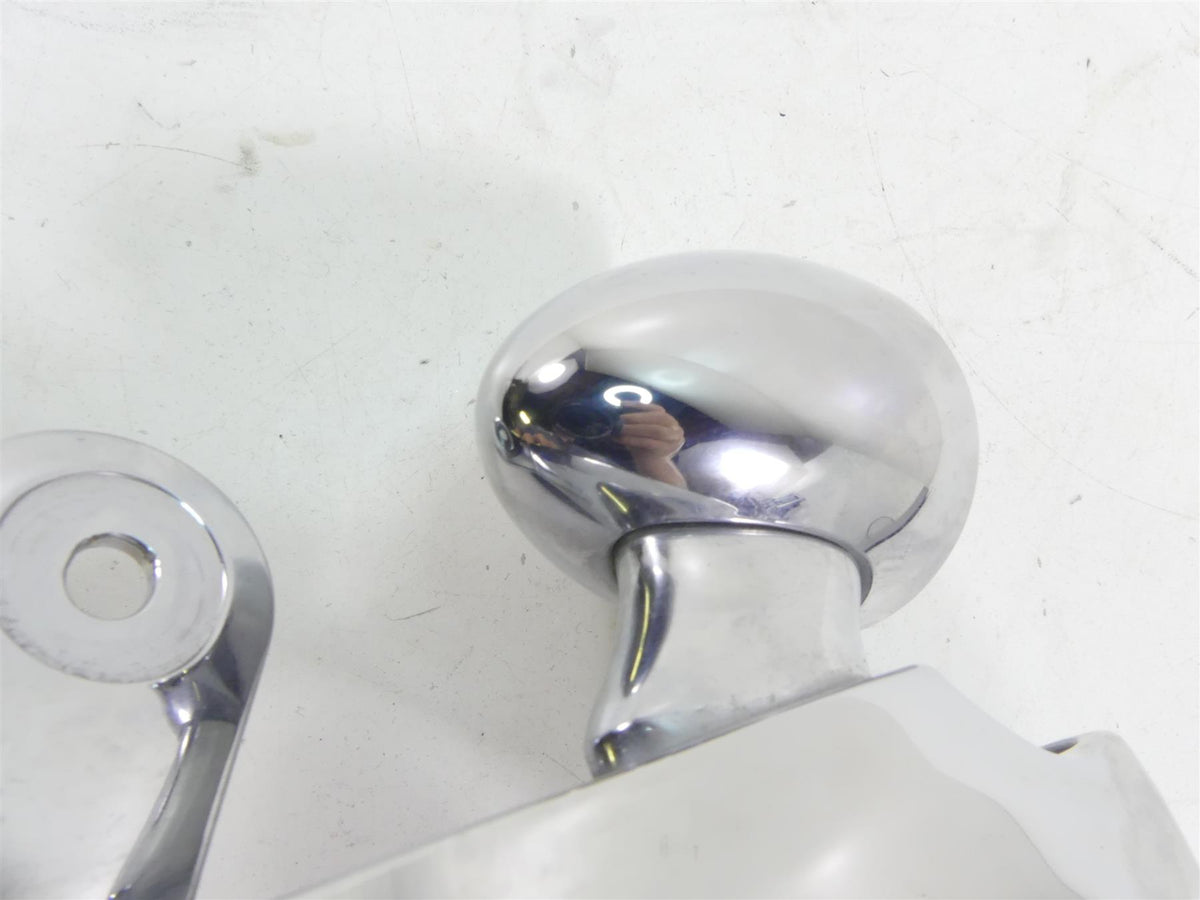 2017 Harley Touring FLHTKL Electra Glide Front Left Spotlight Bucket 67800089 {{ shop.shopifyCountryName }} - Mototech271