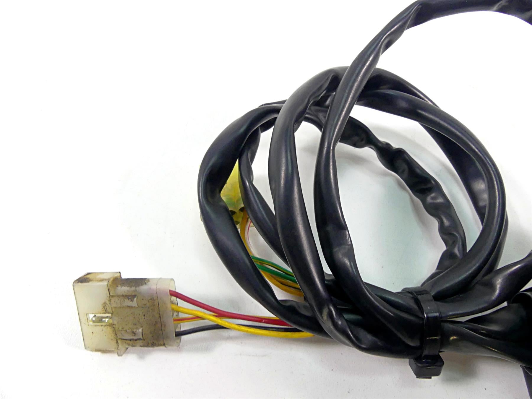 2015 KTM 1190 Adventure Right Hand Start Stop Control Switch + Grip 76011073100 {{ shop.shopifyCountryName }} - Mototech271
