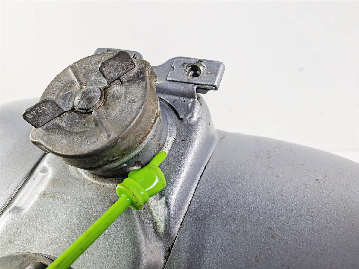 1990 Harley Touring FLHTC Electra Glide Fuel Gas Petrol Tank READ 61019-89B {{ shop.shopifyCountryName }} - Mototech271