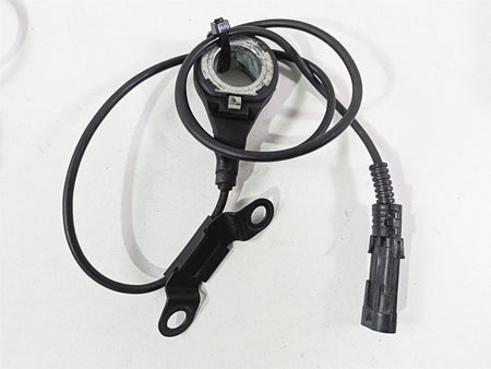 2021 Harley Touring FLTRX Road Glide Front Rear Abs Wheel Speed Sensors 32700015 {{ shop.shopifyCountryName }} - Mototech271