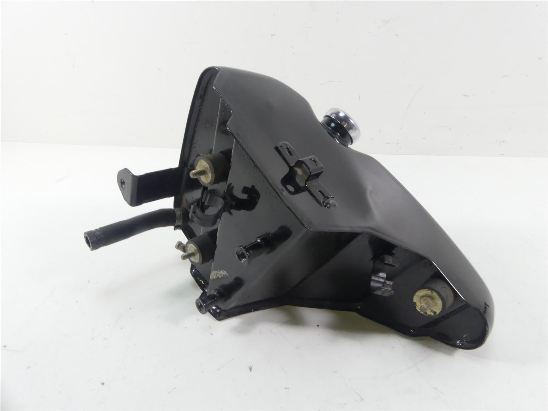 2001 Harley Davidson XL1200 Sportster Oil Tank Reservoir & Dipstick 62888-99 {{ shop.shopifyCountryName }} - Mototech271