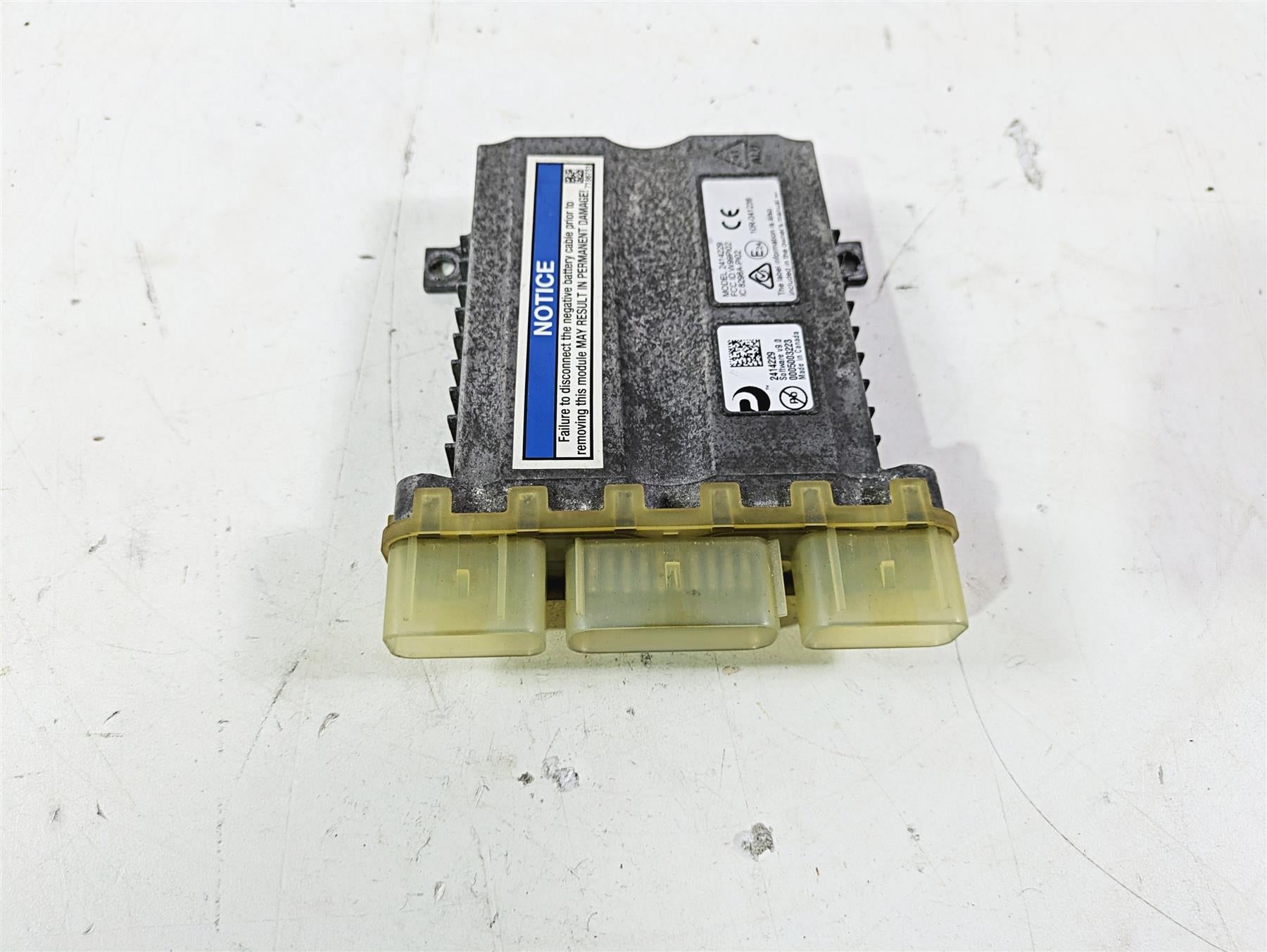 2018 Indian Chieftain Limited Vcm Vehicle Control Module Cdi Ecu Ecm 2414229 {{ shop.shopifyCountryName }} - Mototech271
