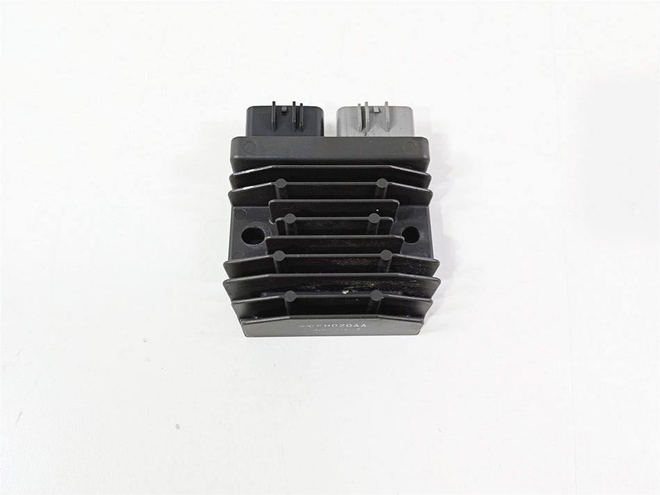 2015 Ducati Diavel Dark Rectifier Voltage Regulator 54040301B FH020AA-Mototech271