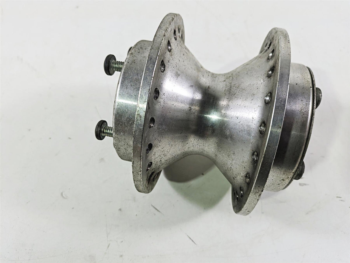 2017 Harley Dyna FXDB Street Bob Front Wheel Rim Hub & 25mm Bearings 41425-09 {{ shop.shopifyCountryName }} - Mototech271
