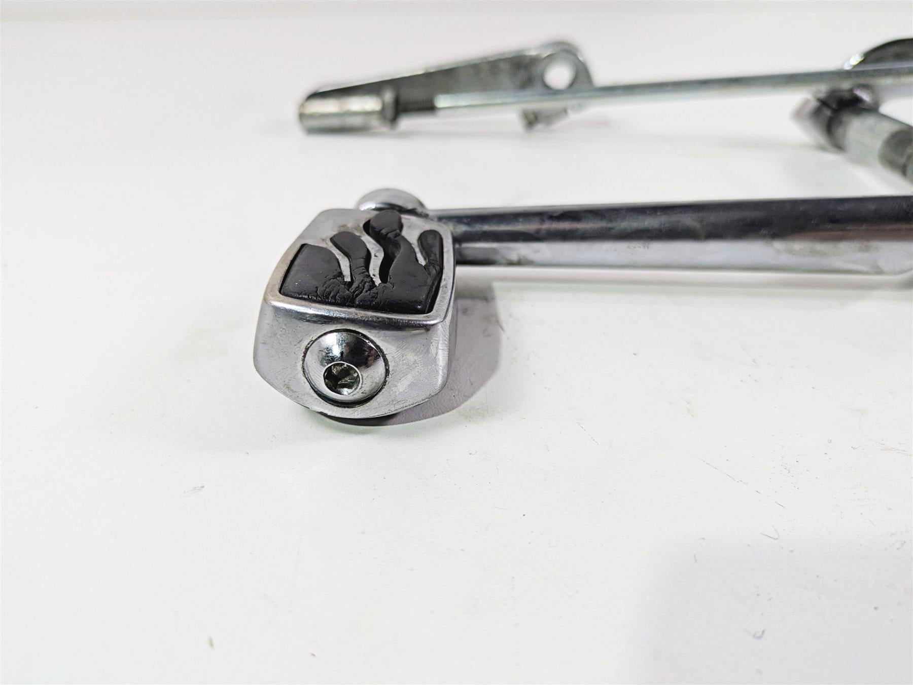 1999 Harley Touring FLHTCUI E-Glide Shifter Pedal Linkage Set 33895-82E {{ shop.shopifyCountryName }} - Mototech271