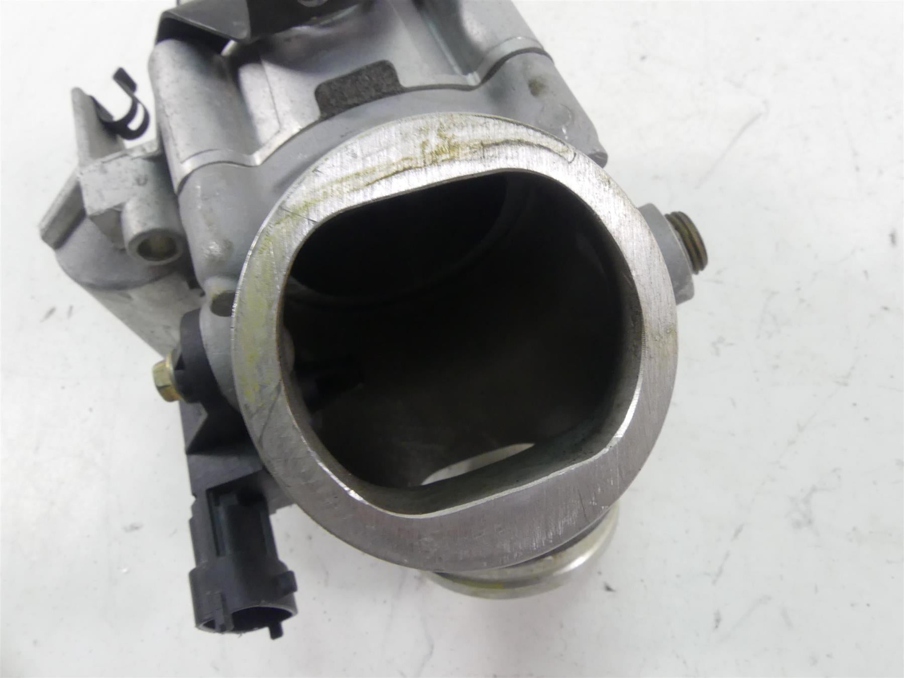 2016 Indian Scout Sixty Throttle Body Fuel Injection Intake 1204975 {{ shop.shopifyCountryName }} - Mototech271