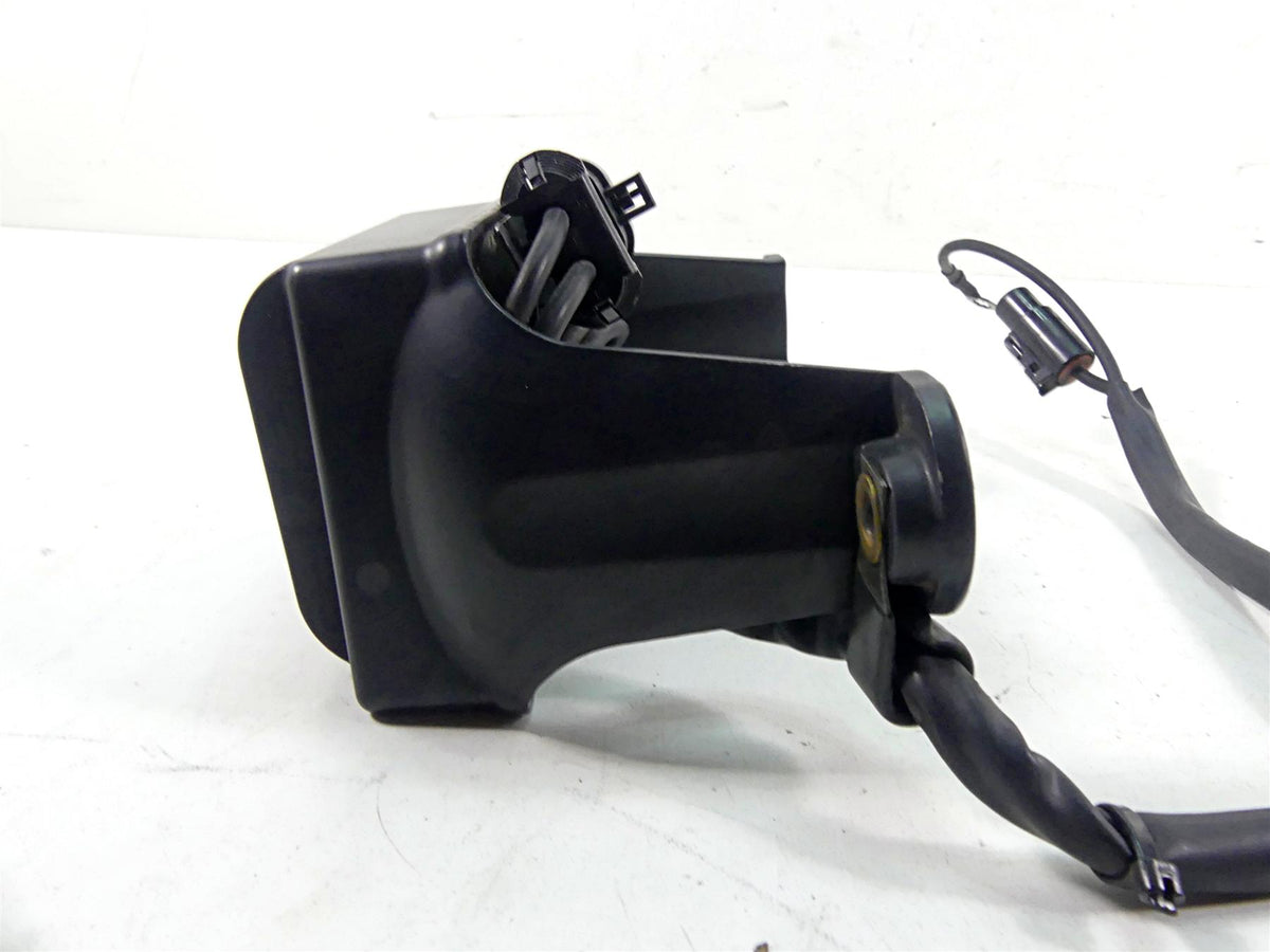 2004 Harley Touring FLHTCUI Electra Glide Rectifier Voltage Regulator 74505-04 {{ shop.shopifyCountryName }} - Mototech271