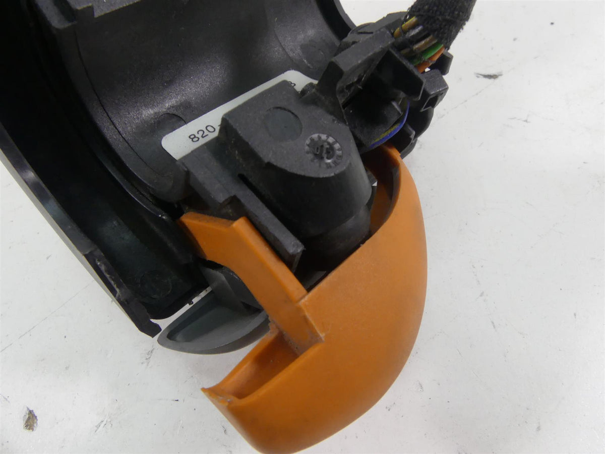 2003 BMW R1150 GS R21 Right Hand Abs Heat Control Switch 61317661424 {{ shop.shopifyCountryName }} - Mototech271