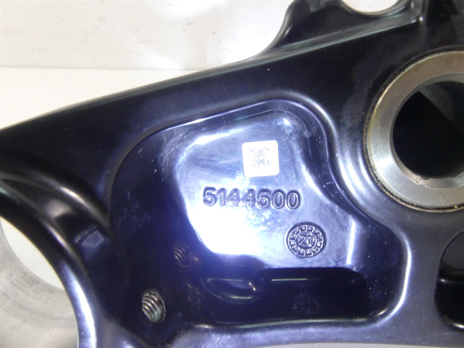 2022 Indian FTR1200 S Lower Triple Tree Steering Clamp 55mm - Read 1824994 {{ shop.shopifyCountryName }} - Mototech271