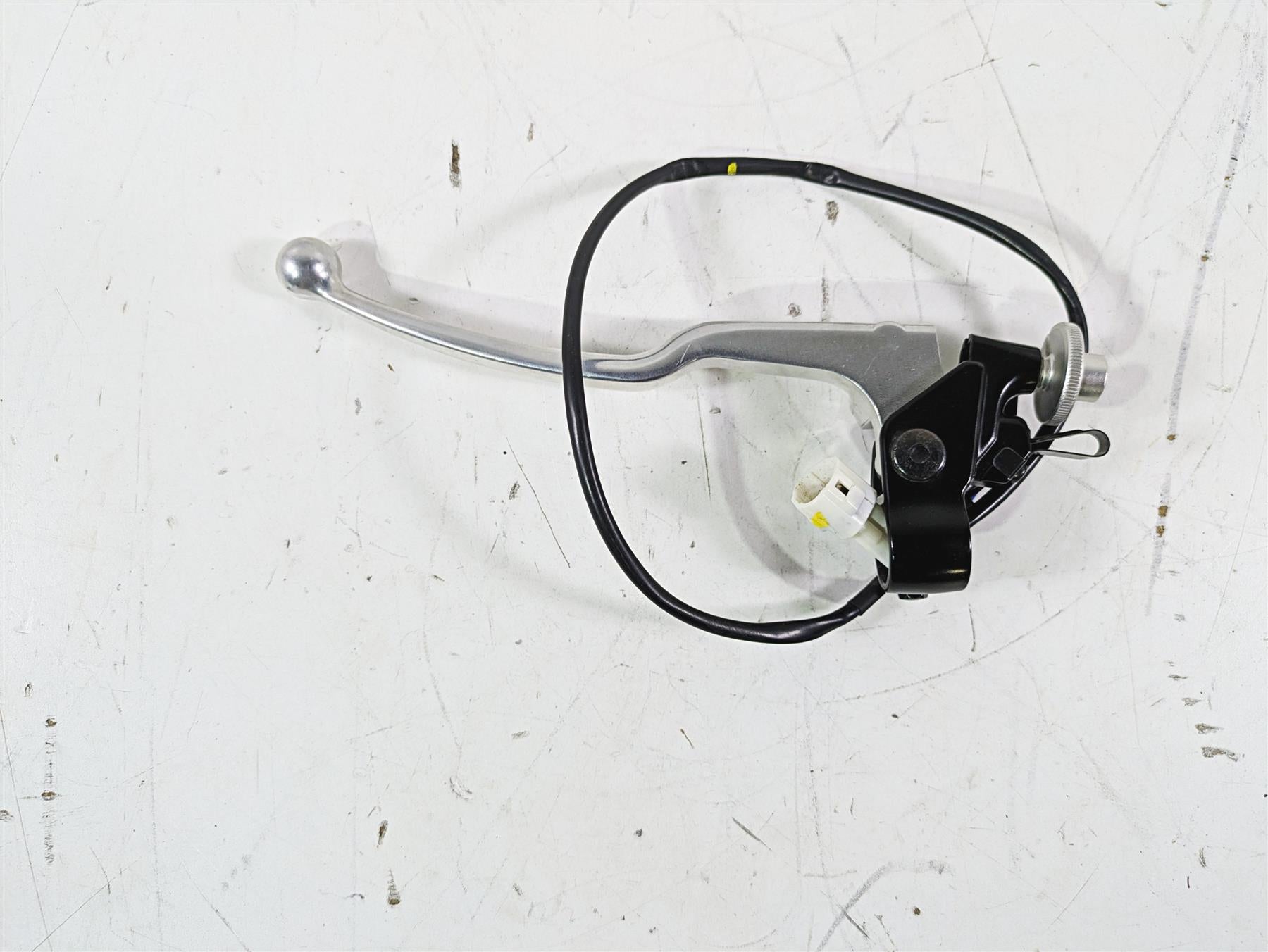 2021 Aprilia RS660 Clutch Perch & Straight Lever & Safety Switch 2B003552 {{ shop.shopifyCountryName }} - Mototech271