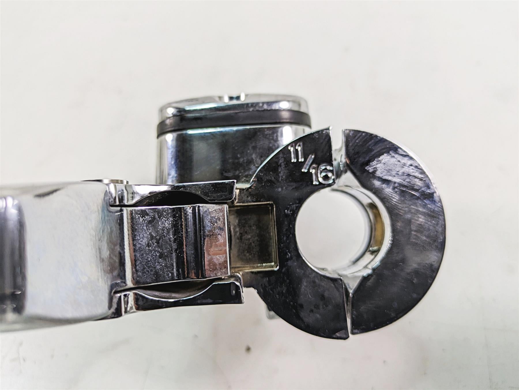 2009 Harley Dyna FXDFSE CVO Fat Bob Clutch Master Cylinder 11/16 46113-02D {{ shop.shopifyCountryName }} - Mototech271