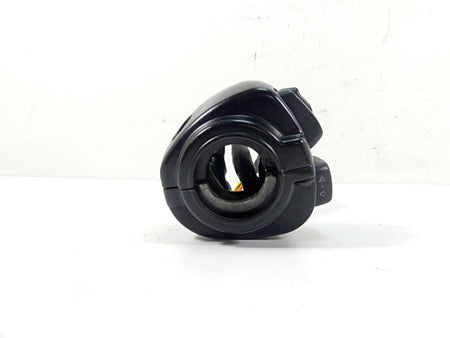 2013 Harley VRSCF Muscle Vrod Left Hand Control Switch - Read 71682-06A {{ shop.shopifyCountryName }} - Mototech271