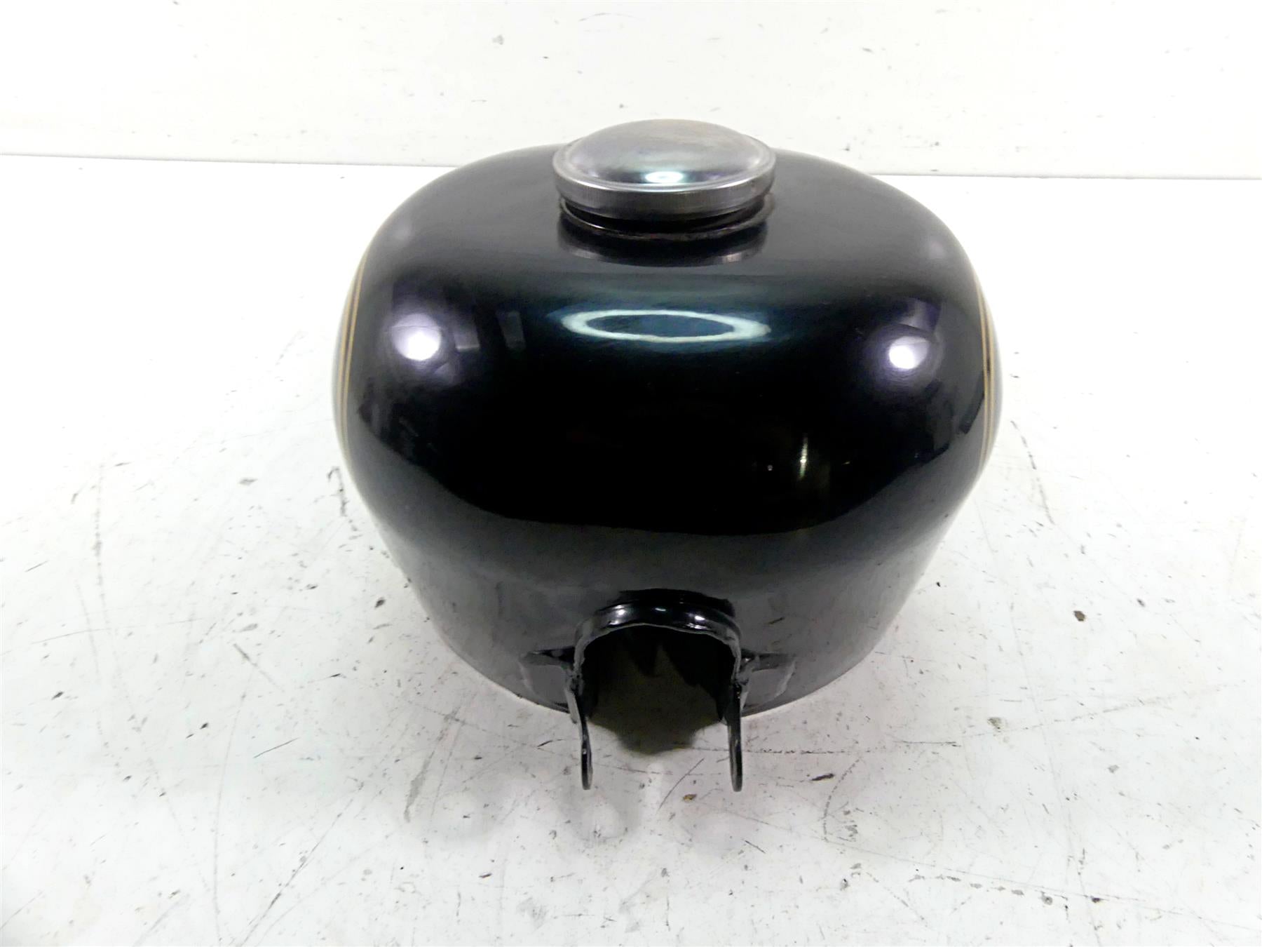 1979 Harley Sportster XLS1000 Roadster Fuel Gas Petrol Tank -Oem Paint 61097-79 {{ shop.shopifyCountryName }} - Mototech271