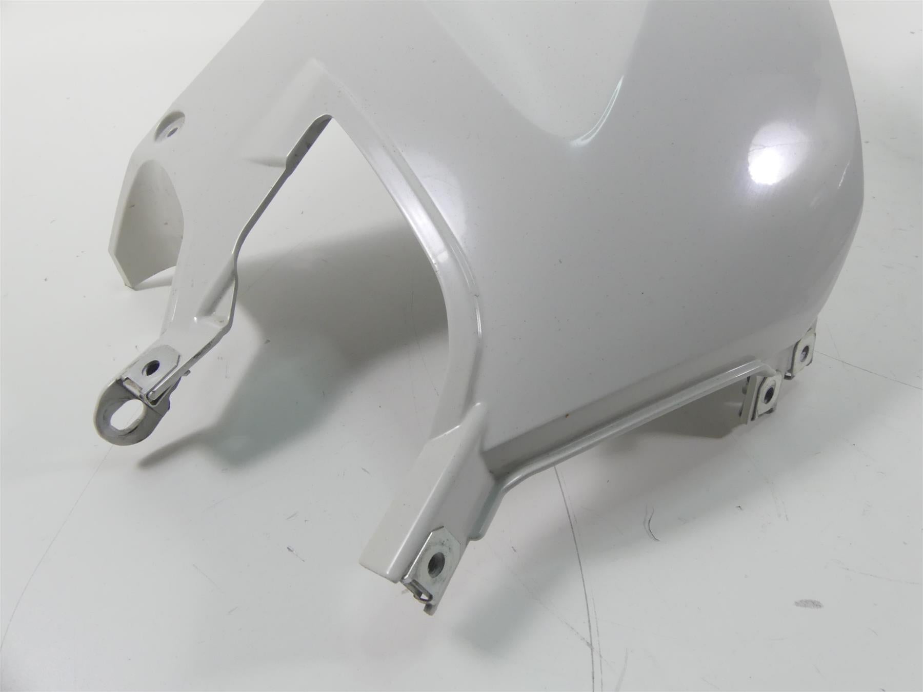 2017 BMW R1200RT K52 Left Right Tank Cover Fairing Set Alpinweiss 46638533563 {{ shop.shopifyCountryName }} - Mototech271
