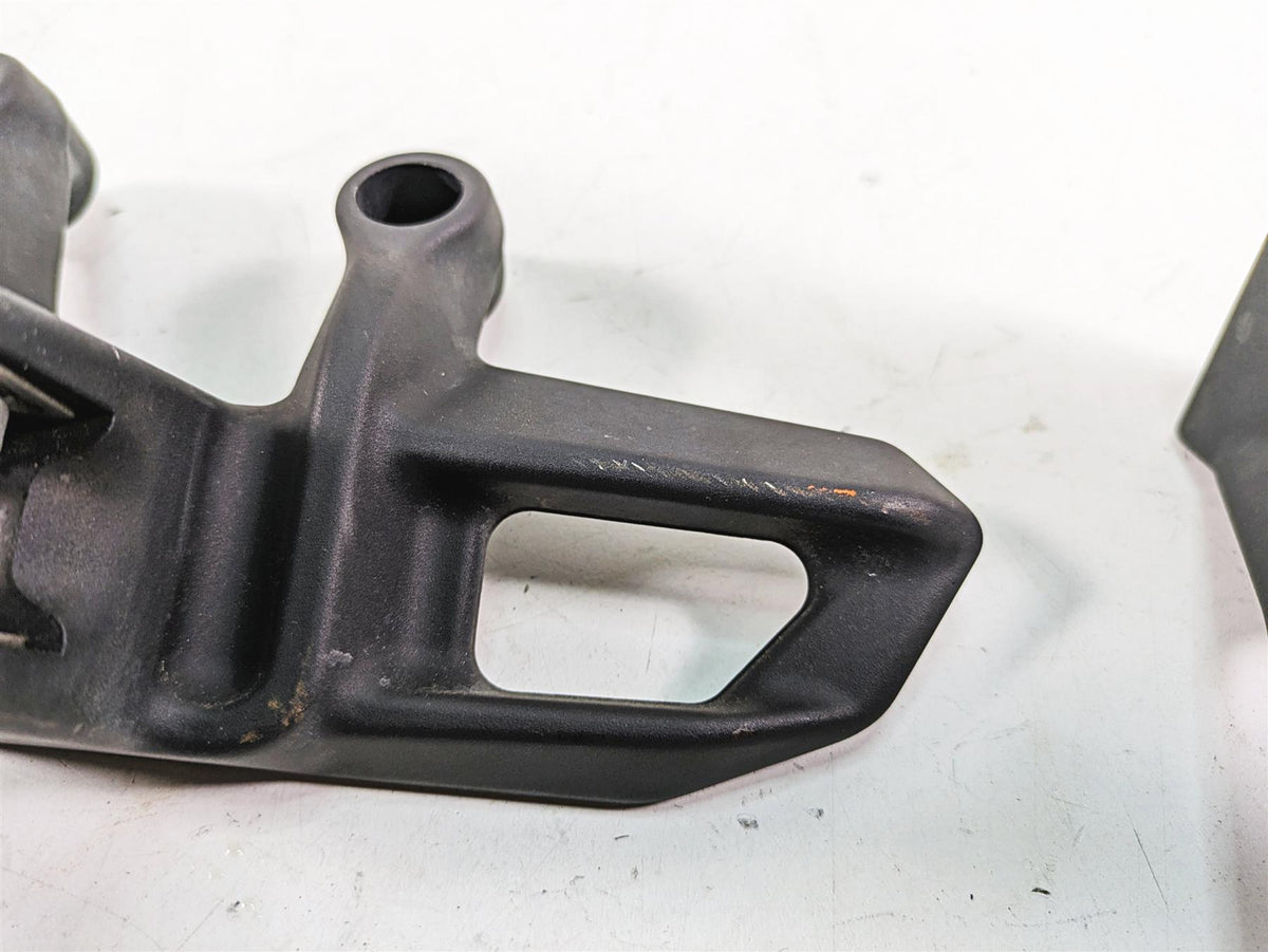 2018 KTM 1090 Adventure R Rear Passenger Foot Peg Set 60303048000 60303049000 {{ shop.shopifyCountryName }} - Mototech271