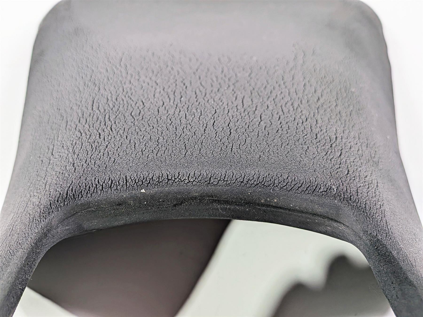 2018 Aprilia RSV4 RR Race Seats Front Seat Saddle - Read ATA0101RSV4Comp {{ shop.shopifyCountryName }} - Mototech271
