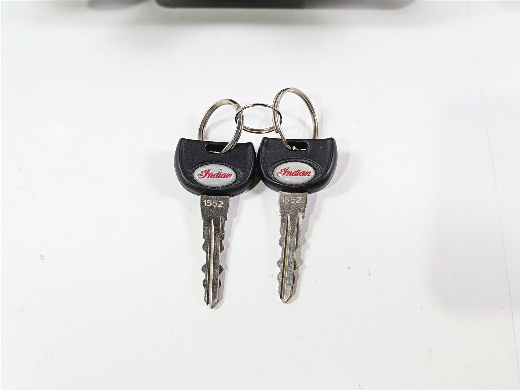 2015 Indian Chieftain Upper & Lower Triple Tree + Lock & Key Set - Read 1824619-Mototech271