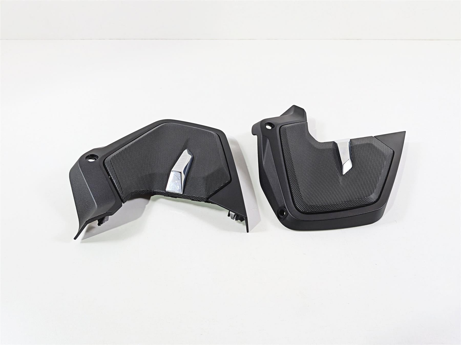 2023 BMW R1250RT RTP K52 Left Right Speaker Cover Fairing Set 46638382840 {{ shop.shopifyCountryName }} - Mototech271