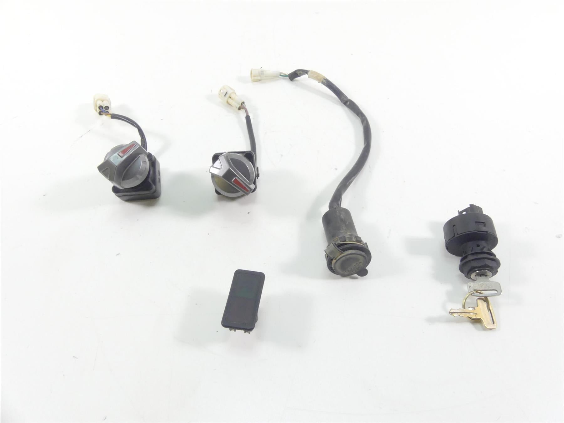 2016 Yamaha YXZ1000 R EPS SE Ignition Light Awd Switch Set 2HC-859A0-00-00 {{ shop.shopifyCountryName }} - Mototech271