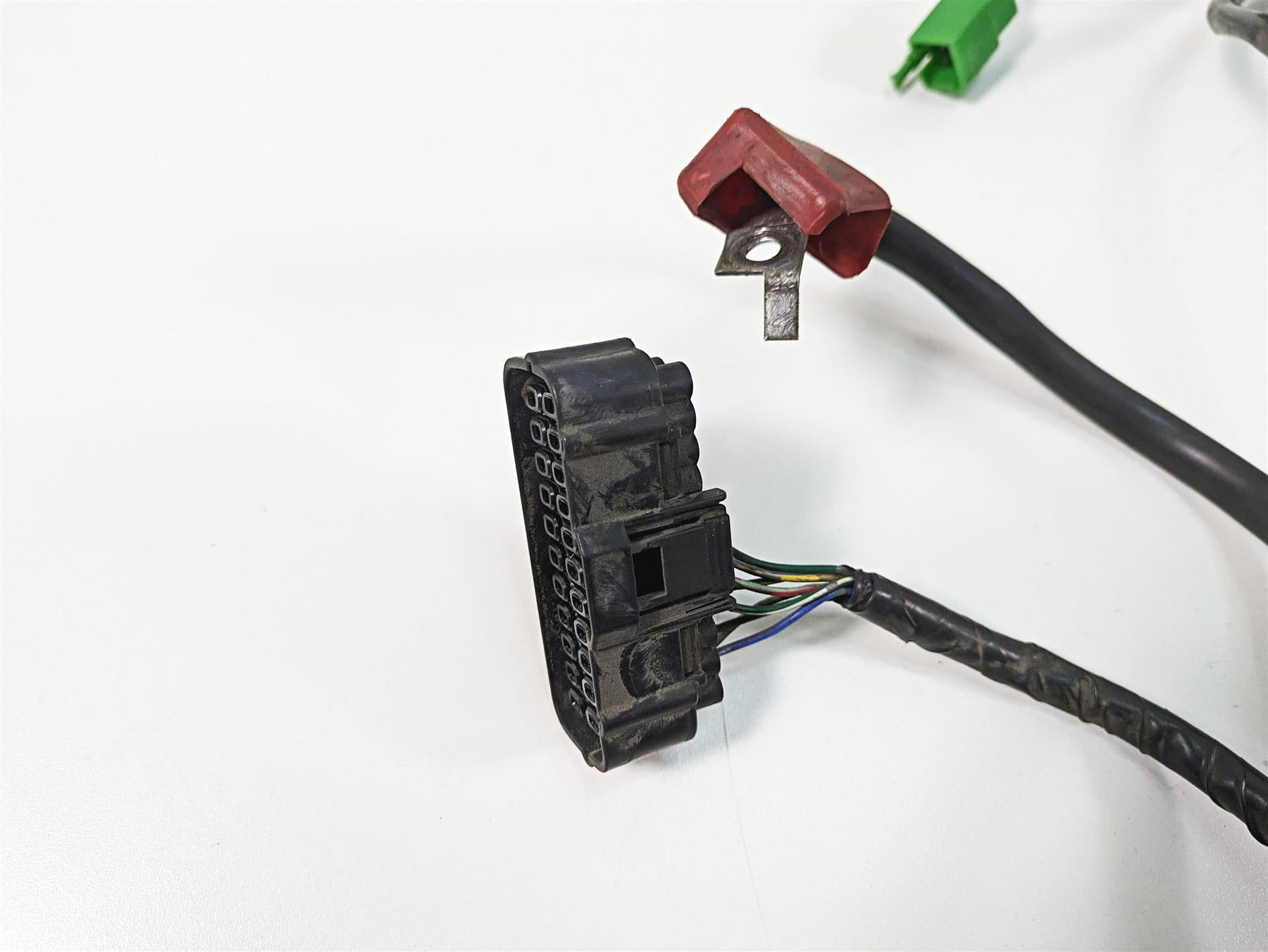 2006 Honda VT1100 C2 Shadow Wiring Harness Loom -No Cuts 32100-MCK-A70 {{ shop.shopifyCountryName }} - Mototech271