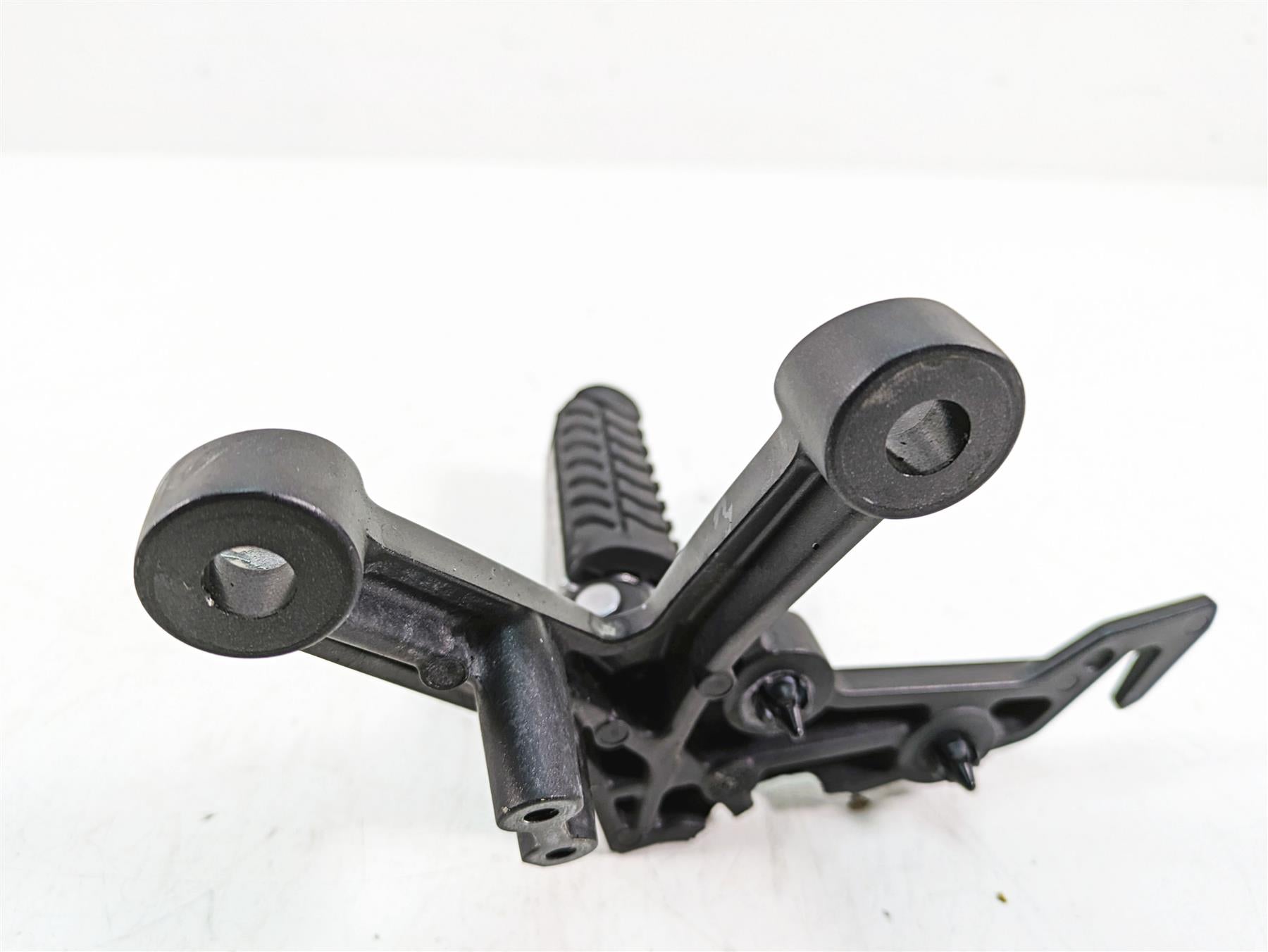 2018 Kawasaki ZX1002 Ninja H2 SX Right Passenger Foot Peg - Read 35063-1421-46R {{ shop.shopifyCountryName }} - Mototech271