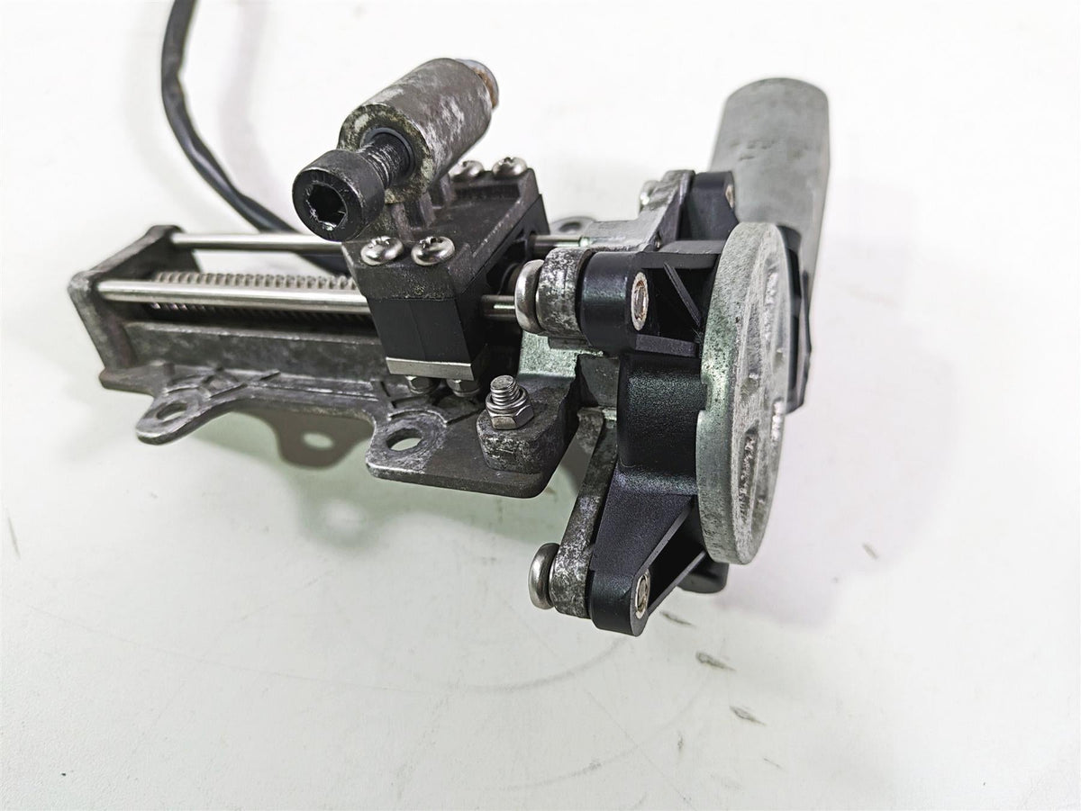 2018 Indian Chieftain Dark Horse Windshield Motor 4016791 4081090 {{ shop.shopifyCountryName }} - Mototech271