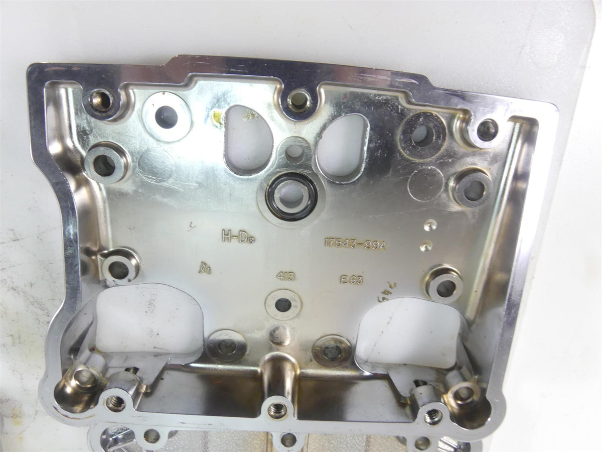 2011 Harley Touring FLTRU Road Glide Rocker Box Valve Cover Set 17571-99 {{ shop.shopifyCountryName }} - Mototech271